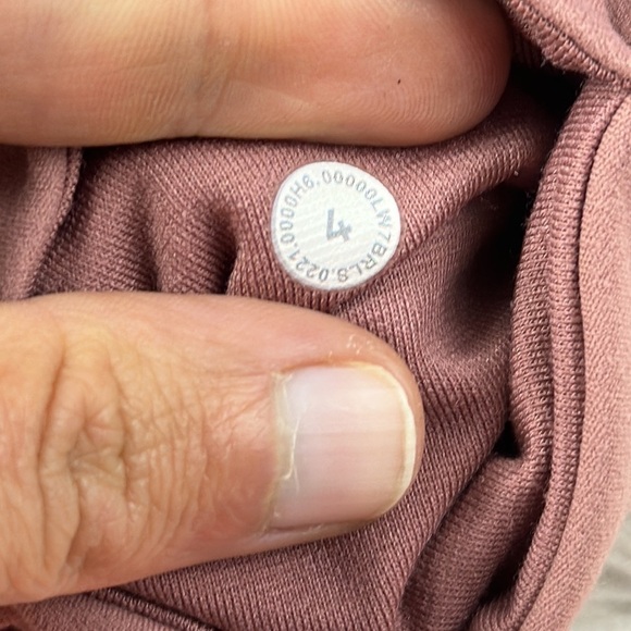 Lululemon Unlimit High Rise Short 8" *Mesh Spiced Chai - Picture 4 of 5